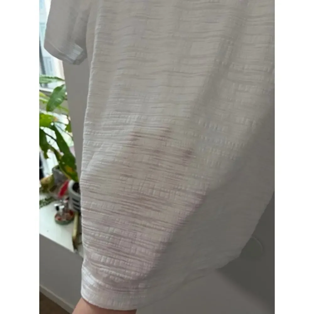 J. Crew White Textured Short Sleeve Top Size Large